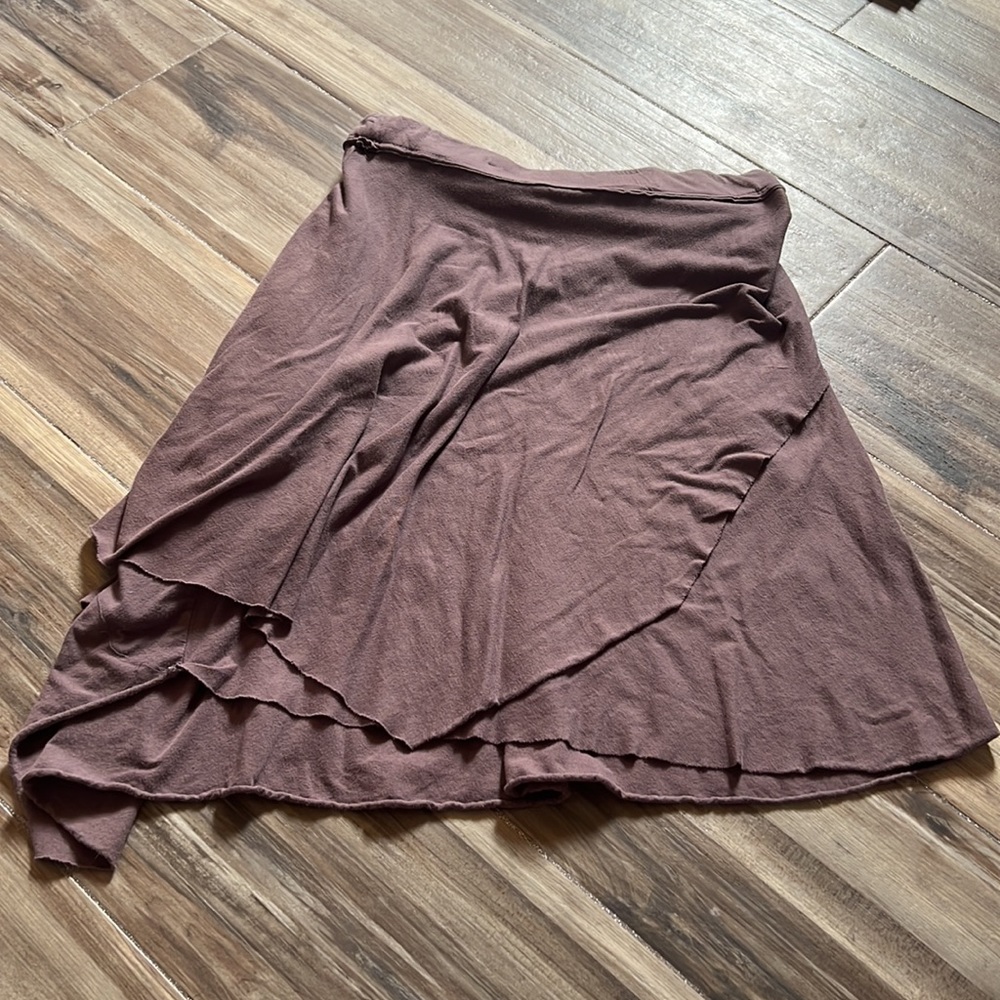 Purple Asymmetrical Handkerchief Style Skirt. - Picture 3 of 5